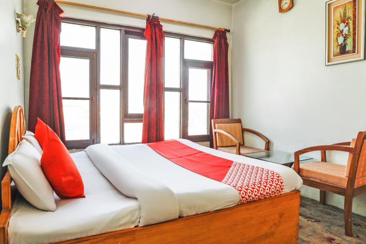 Oyo 72225 Hotel Dilshan Srīnagar Екстериор снимка